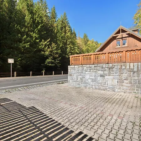 別荘 Volska Bouda *